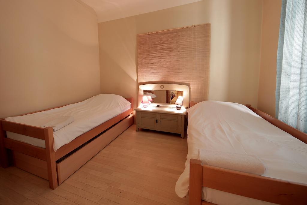 Guesthouse Lessi Zagabria Camera foto