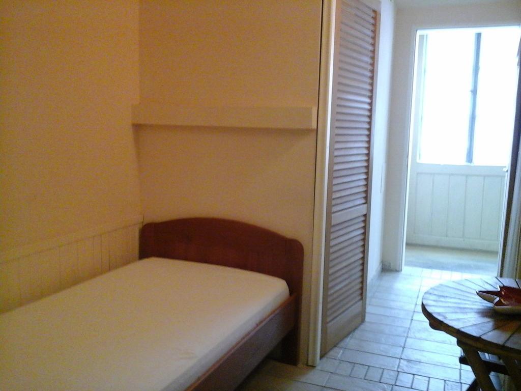 Guesthouse Lessi Zagabria Camera foto